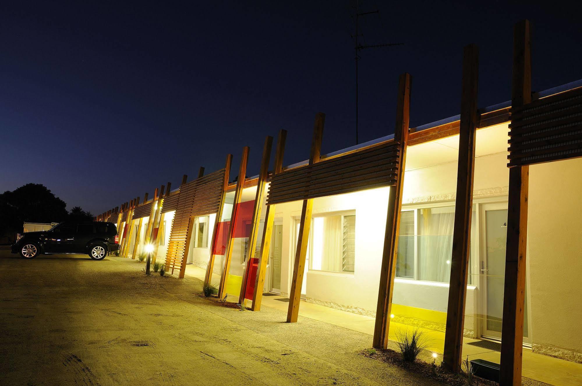 Drouin Motel 외부 사진